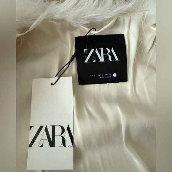 ZARA FAUX FUR JACKET - Small - Picture 5 of 8
